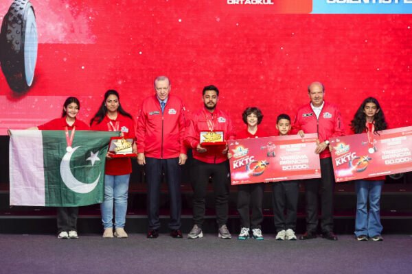 Pakistani Students Shine at Teknofest