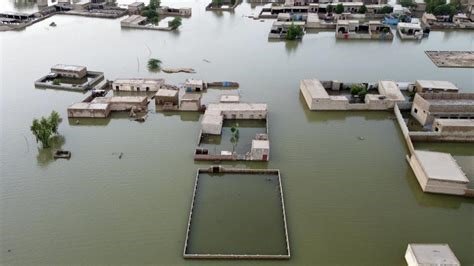“Pakistan’s Climate Crisis: A Silent Emergency for Children and the Elderly”