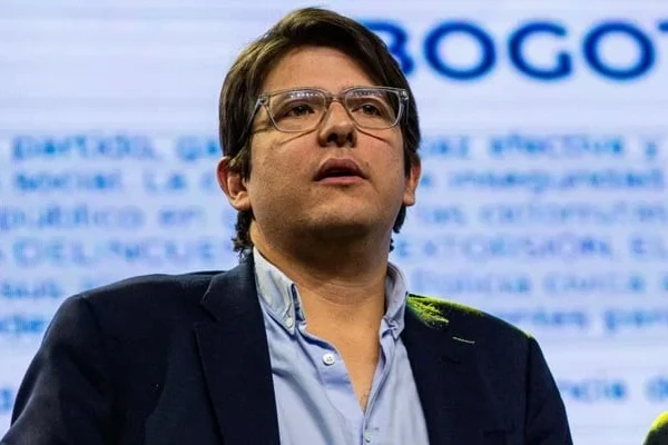 Colombian Candidate Miguel Uribe Attacked at Rally